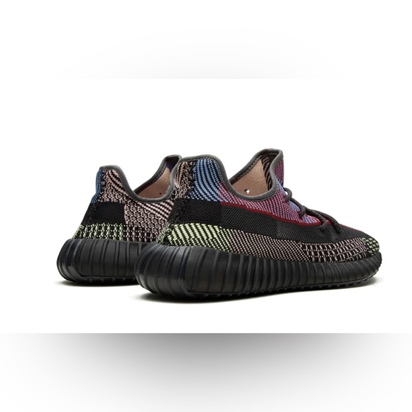 YEEZY BOOST 350 V2 "Yecheil" SNEAKERS - Picture 2 of 9